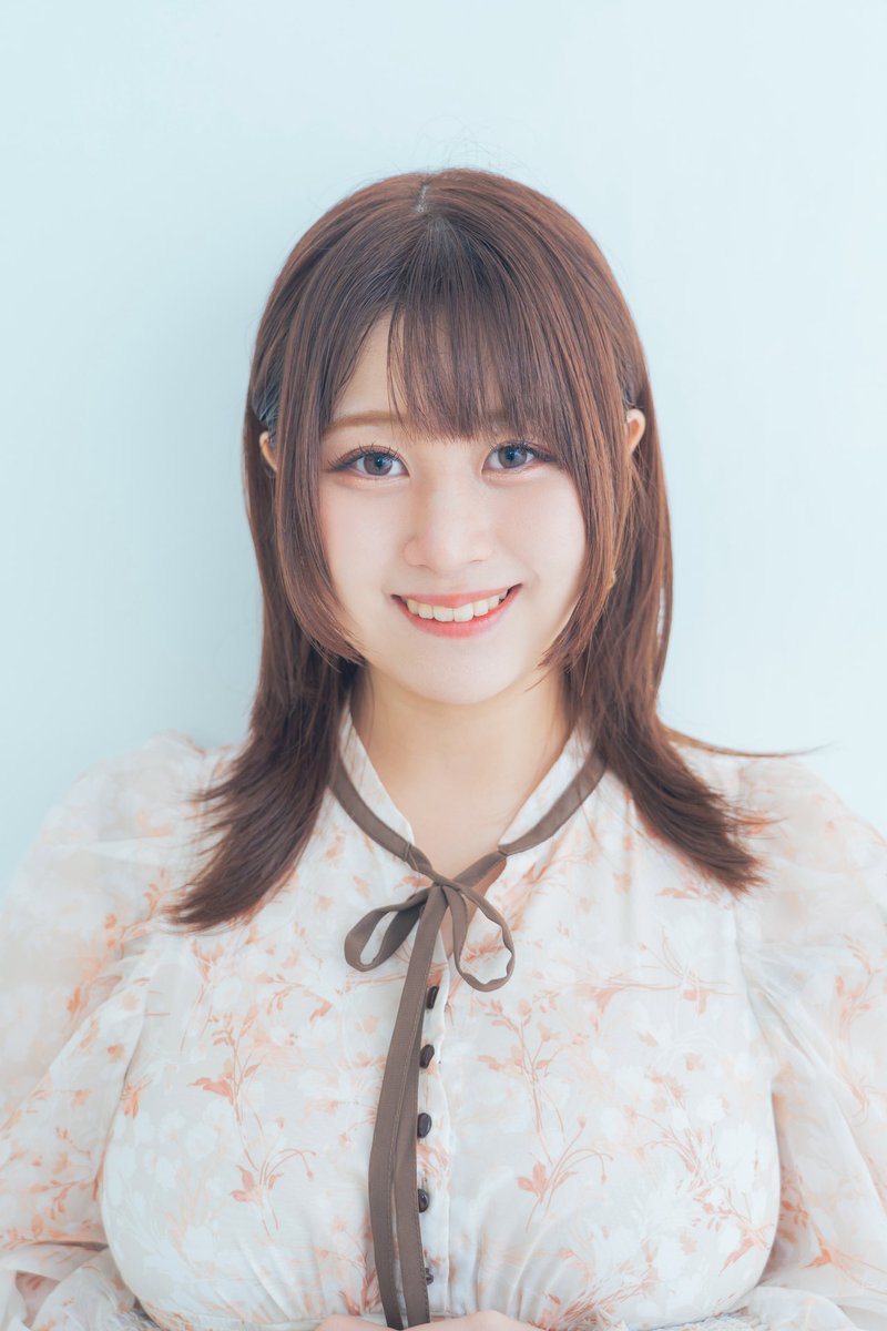 koharu2525v's tweet photo. 脱サラ声優、宇野心晴です

声優になる前は車ブンブン運転してたり、
無認可校の学校職員をしてました✌️

人生経験豊富なお姉さん新人ですよろしくお願いします😂 https://t.co/Ibq5JYcMSz
