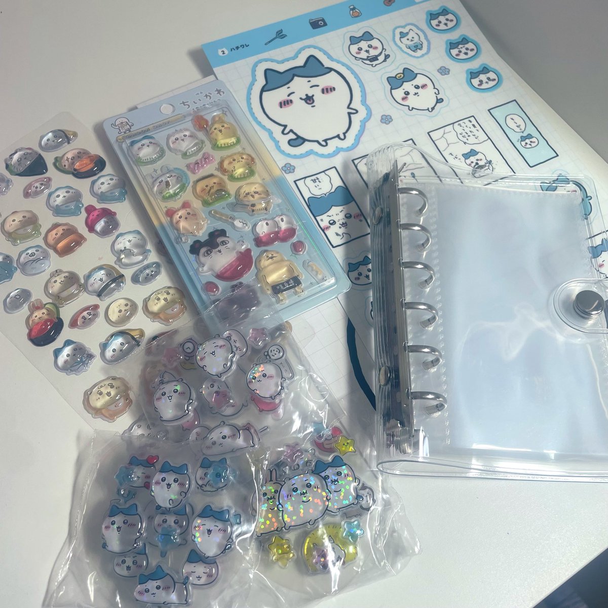 hati0224_'s tweet photo. シール帳ゲットしたから貼ってく❣️ https://t.co/A4D4DfBIX7