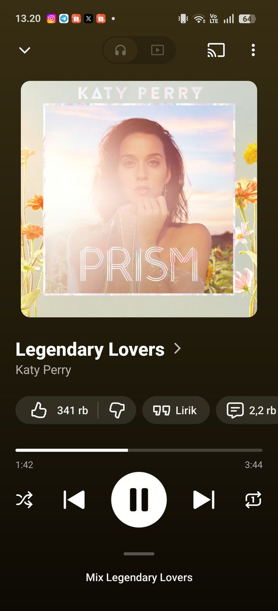 nichmaroon's tweet photo. lagu kebangsaan junkang https://t.co/JmqTPqaDp8