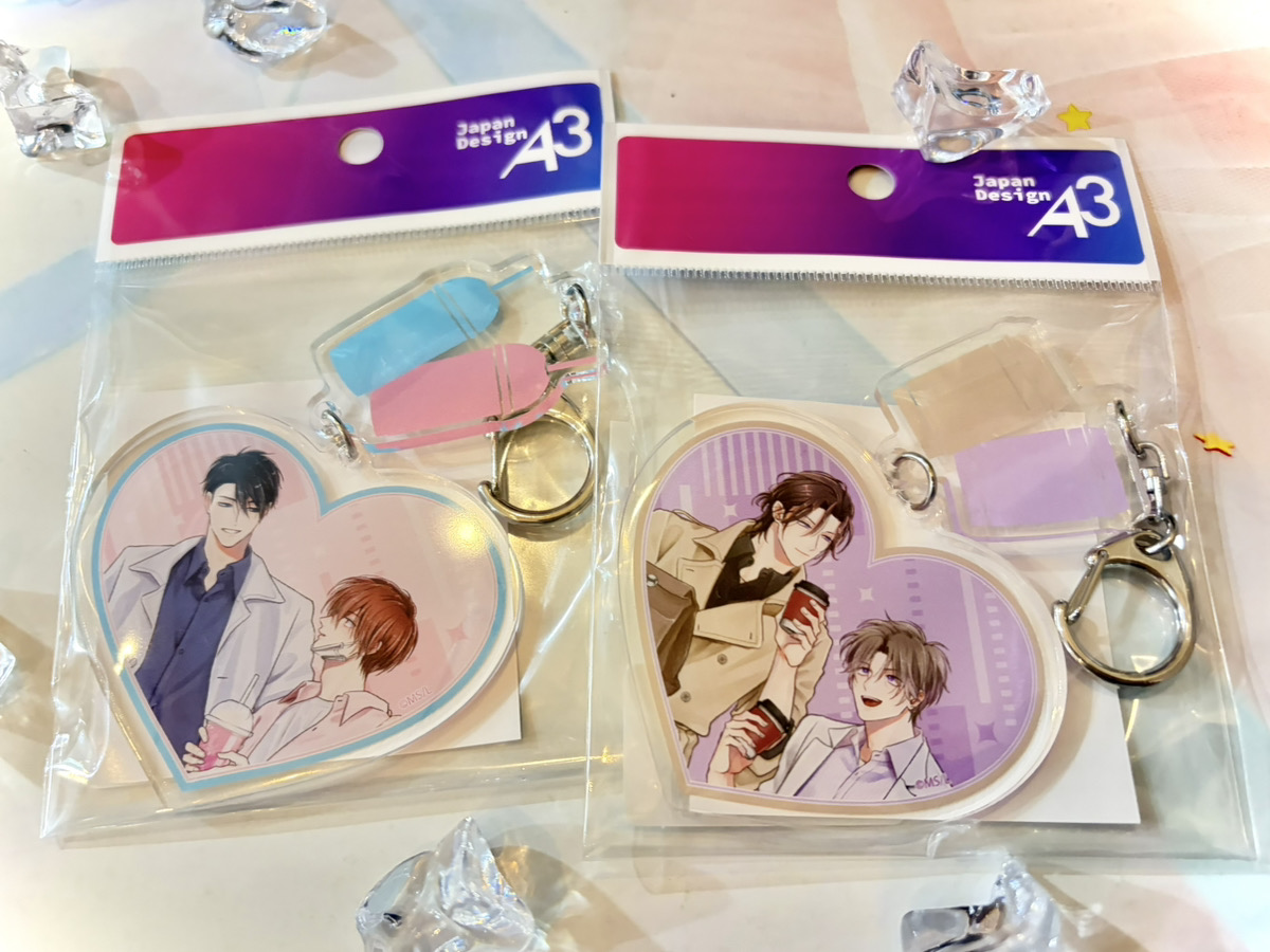 eeo_Cafe's tweet photo. 💗商品のご紹介💗
「#マスク男子は恋したくないのに」
・連結アクリルキーホルダー
才川 綴&佐山圭悟▽
https://t.co/IaBO8teTZj
墨乃 雪&敦賀照道▽
https://t.co/LBMQxXI51W
#eeoCafe https://t.co/gPdN6l6SYT