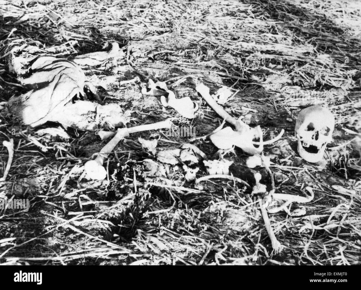 WarLord709's tweet photo. 80 yrs ago today in undivided India muslims massacred over 10k hindus and raped hindu women and forcefully converted them to islam in NOAKHALI 
10 oct 1946 muslim league started a masscared because they failed achieved their goals in "The great Calcutta Killing" https://t.co/MoguiikkKu