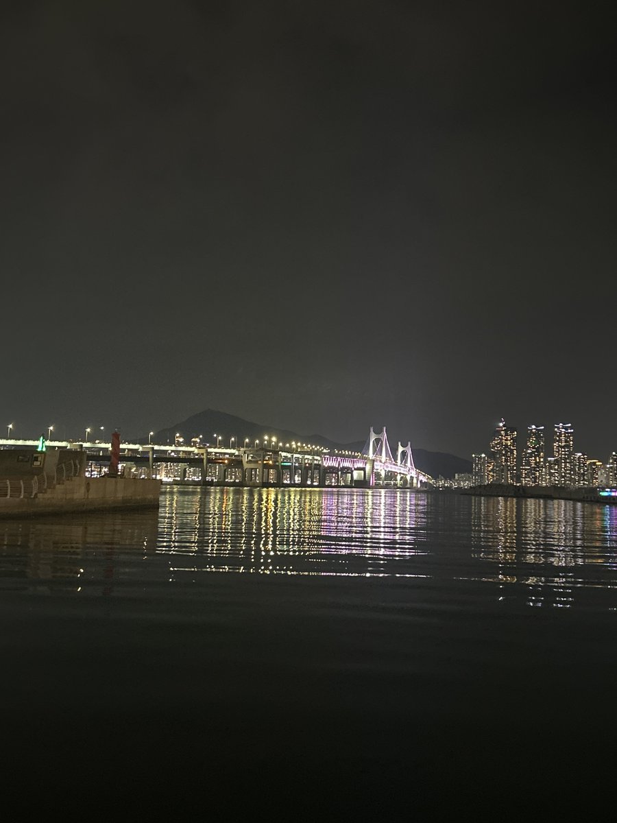 ganga192598's tweet photo. #에세머_트친소 #에세머트친소 https://t.co/jMHmiqA4EL