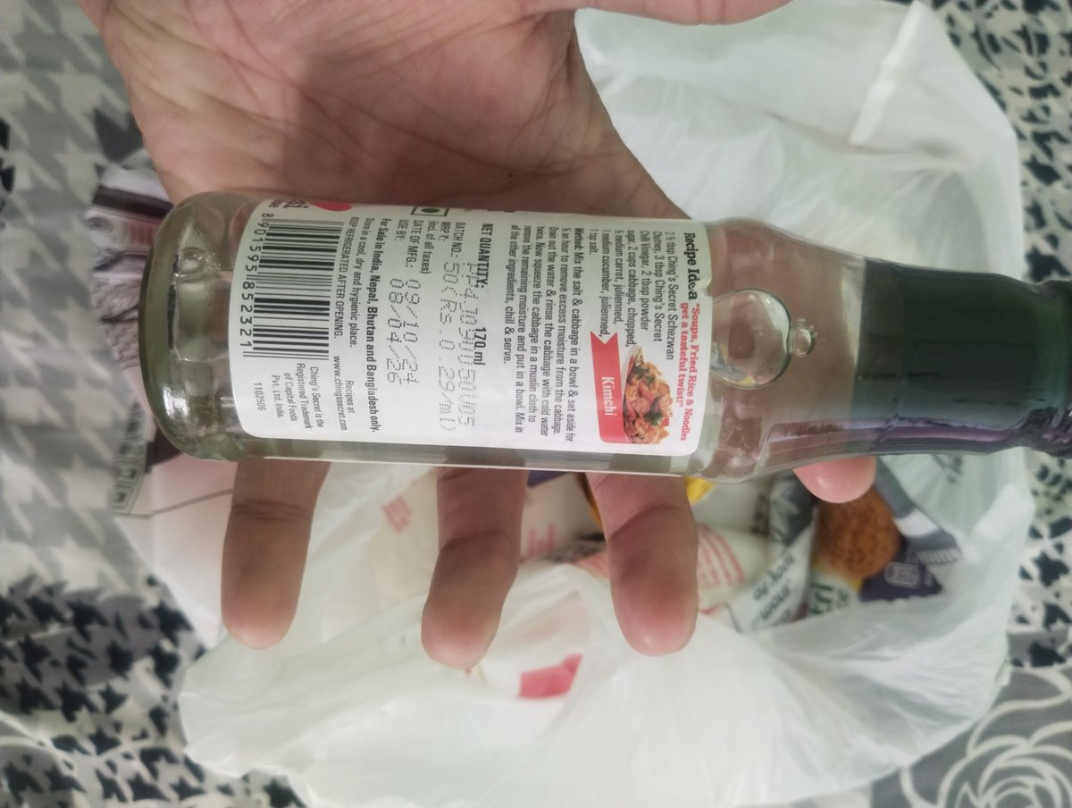 ankit027dubey's tweet photo. @Swiggy @SwiggyCares Received an expired Ching’s Secret White Chilli Vinegar in my order! This is unacceptable and raises serious concerns about food safety. Order ID: 250575381942468. I expect an immediate replacement or full refund. Never expected this service from Swiggy! https://t.co/QGQgeBpr8u