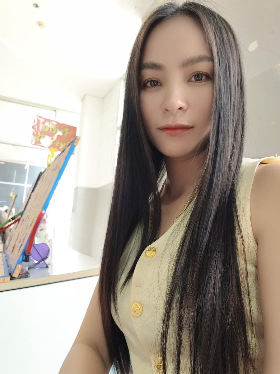 ColetteRodtlb's tweet photo. เย๊สฟรีรีมาค่ะ #นครปฐม https://t.co/0gErBRCiH5