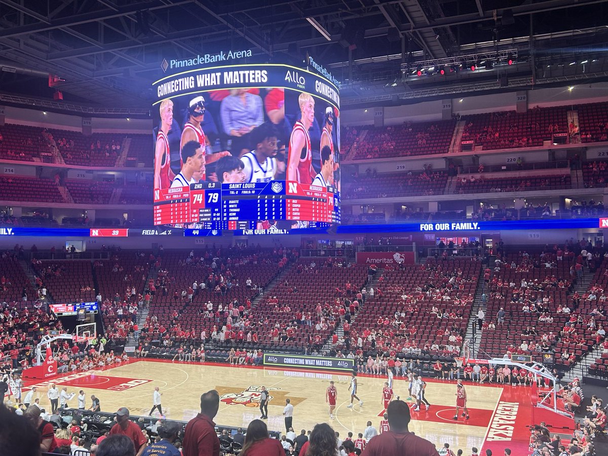 Noah_Gerk's tweet photo. First time visiting Pinnacle Bank Arena, got in for $4 and was worth every second. I can only imagine the atmosphere of this place when Nebraska is playing well. https://t.co/klgjMglO16