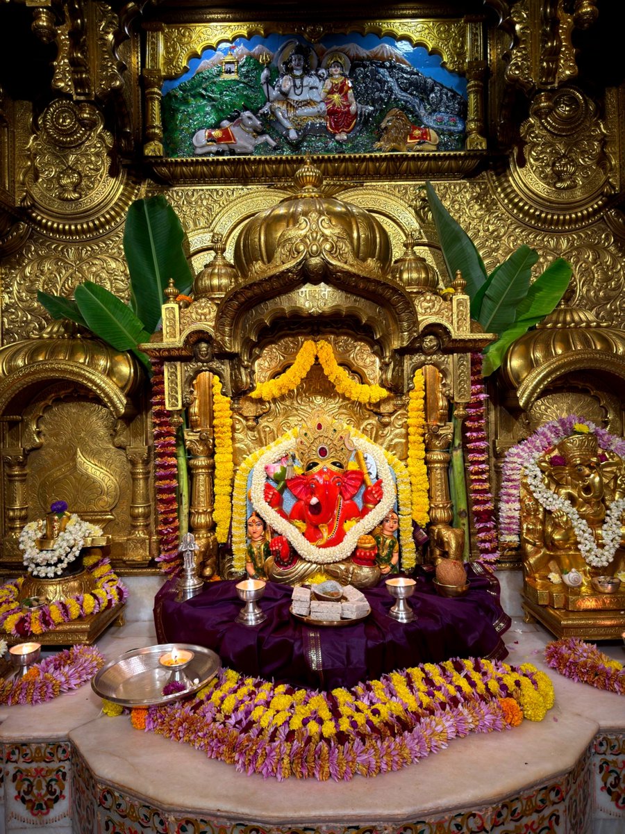 MoryaVibes's tweet photo. गणपती बाप्पा मोरया🌸 मंगलमूर्ती मोरया
🙏Ganapati Bappa Moraya🌸
🙏Mangalmurti Moraya
10/10/2026 https://t.co/kMH3ciG3Yy