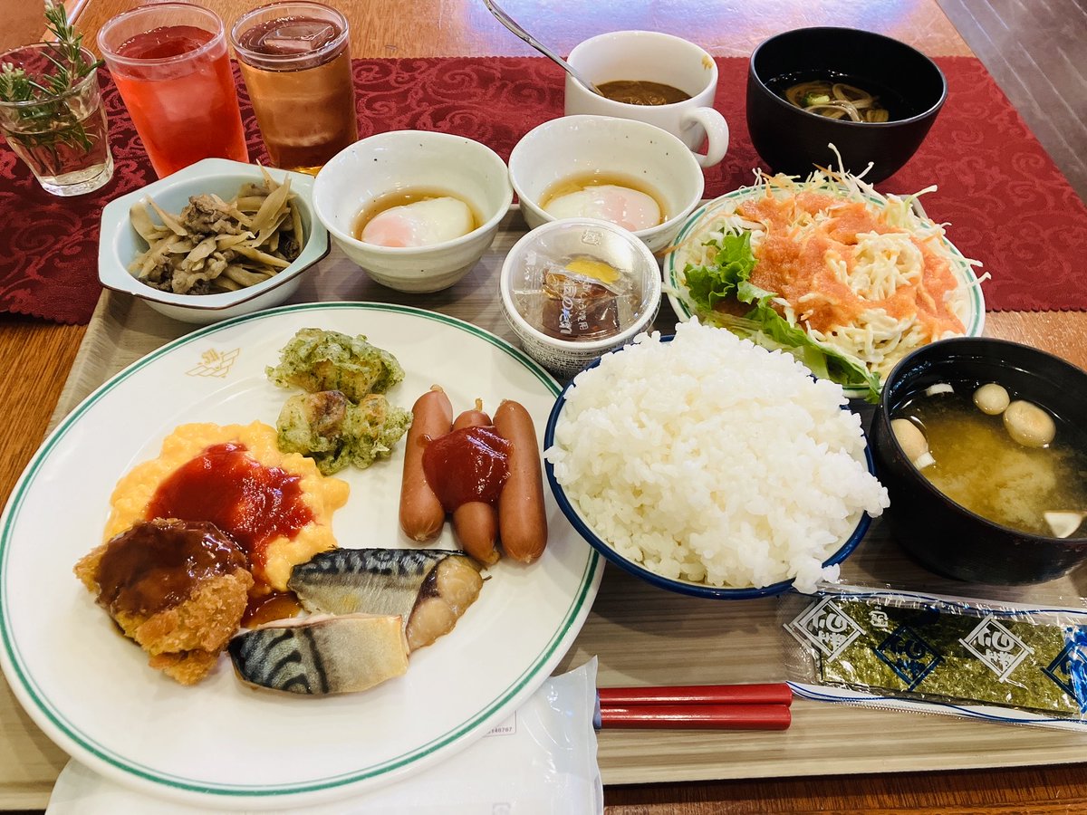 YTR_CHAOS's tweet photo. 自分で取ると増えるよね！？
#俺の朝飯 https://t.co/Cxk9LrkTYH