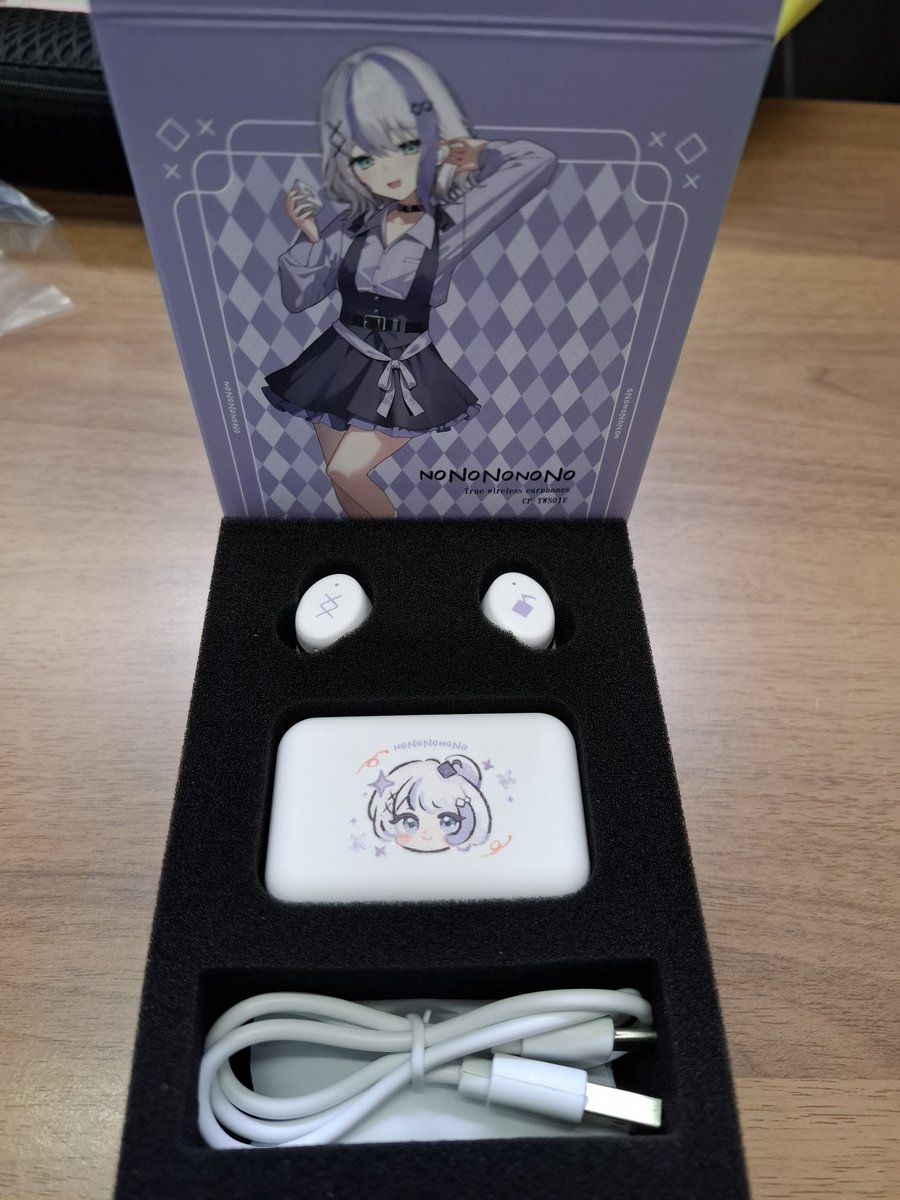 Leon_arhr's tweet photo. ののホン来た。
てか思ったより小さいな
今日から使わせてもらいやす。 https://t.co/GHDUM6P2xf