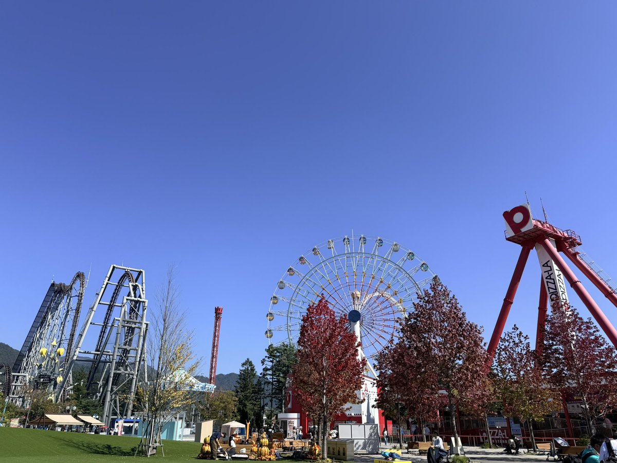 cheese625pizza's tweet photo. 本日はコチラ🎢🎡🗻 https://t.co/crufgLZJsX