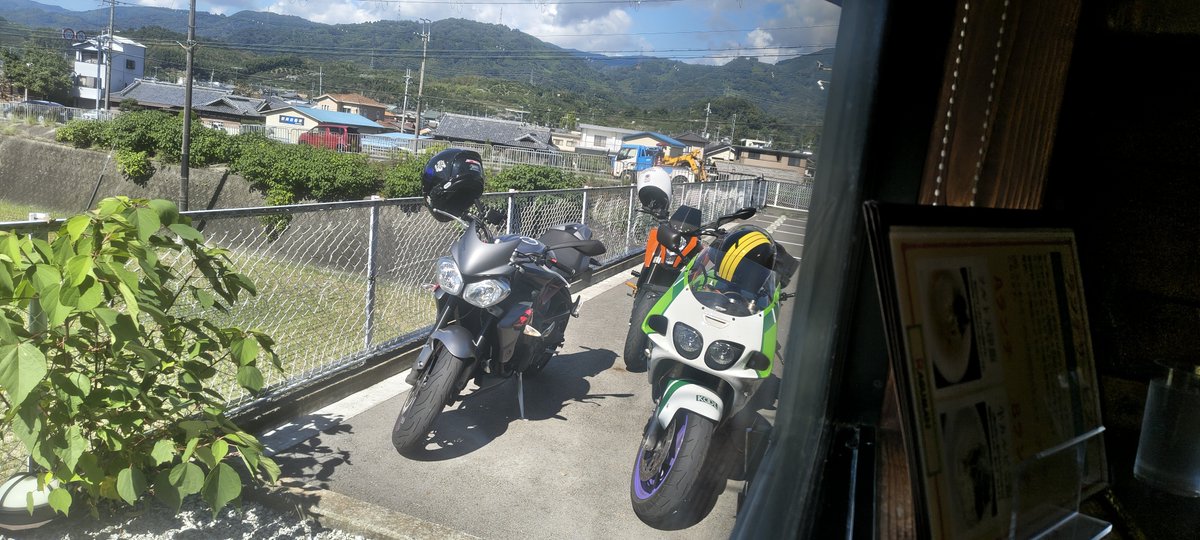 Tochilo03's tweet photo. ラーメンツーリング https://t.co/wFheRkM1cF