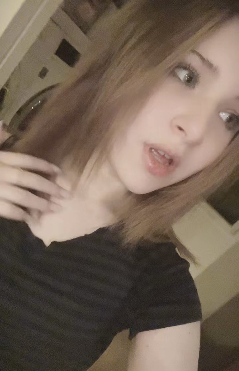 sveltac's tweet photo. edrtwt face reveal. irls promptly and swiftly block me NOW. #awk https://t.co/arhAROE31H