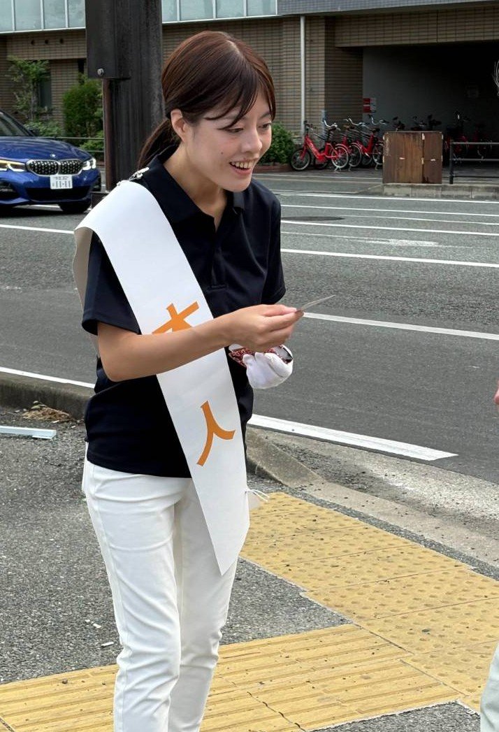 yoshitomi3keiko's tweet photo. 今朝は長浜鮮魚市場にてご挨拶をさせて頂きました。

月に一度の「市民感謝デー」のため
沢山の方にお会いでき

1日の始まりとしていいスタートを切ることができました

今日も1日頑張って参ります🔥

#よしとみ景子
#今こそ福岡市民ファースト https://t.co/QsF1xvc2wn