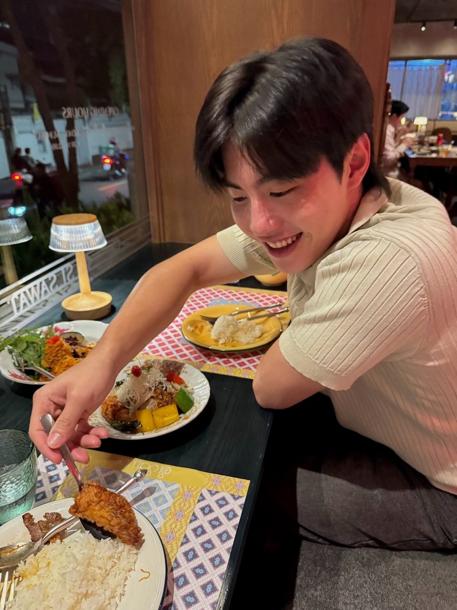 mcmrcpax's tweet photo. #ppromxx_ ig, 🍴 [ 10, 10, 26 ] https://t.co/pQ7ZeMx4qP