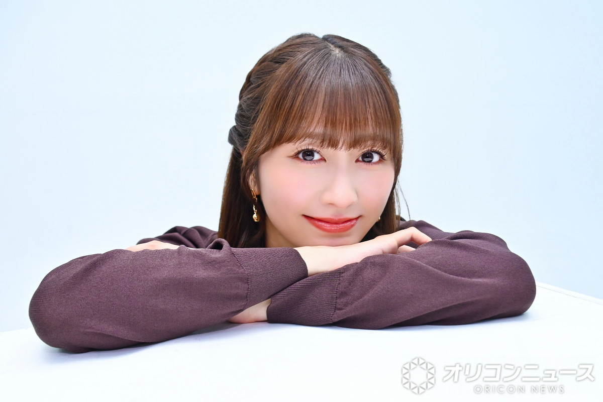 oricon's tweet photo. ももクロ・佐々木彩夏
📖1st写真集『ぺろり』発売🎉
⠀
✍インタビュー前編
https://t.co/pCKLlxPglK
⠀
✍インタビュー後編
https://t.co/rVsPAJnEmU
⠀
写真集の制作秘話や
18年間の活動振り返りなど https://t.co/2EWrjREHN2