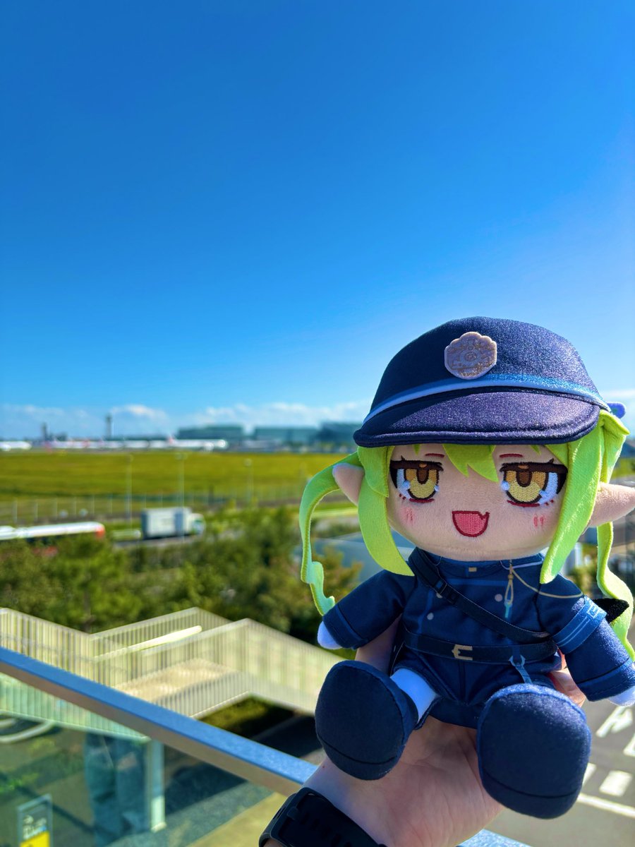 akapin_momy's tweet photo. ブルアカDJふぇすつあーでZepp Haneda来た https://t.co/pXro3JNJUQ