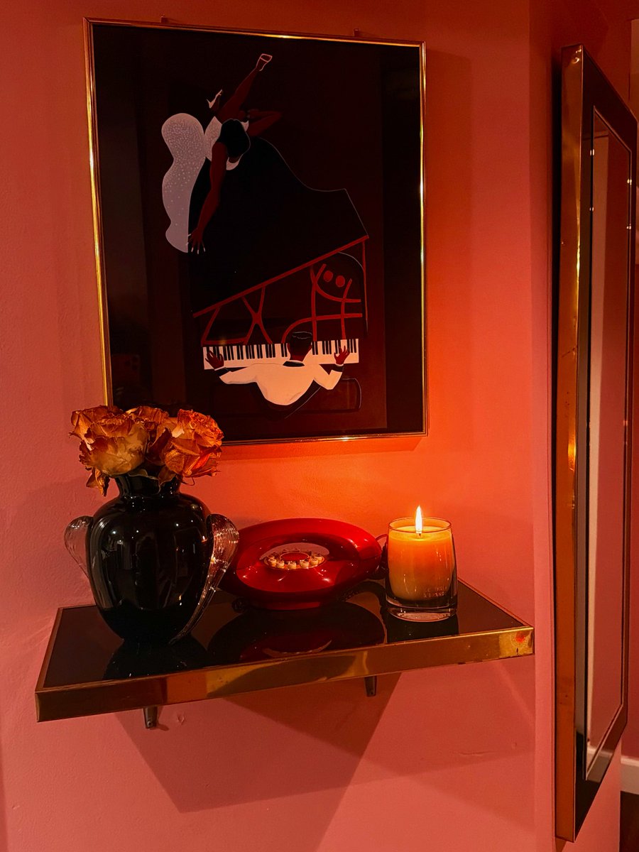 thecimonalisa's tweet photo. home(ments) 🕯️ https://t.co/mBaARTrL3f