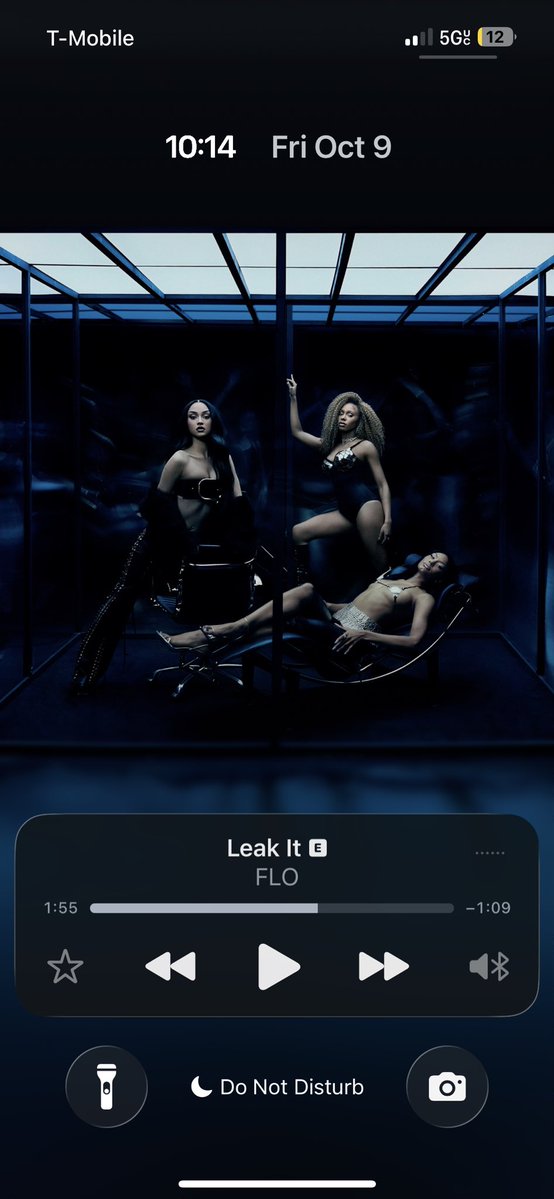 NOTMYJAI's tweet photo. this is a fucking pop masterpiece. they got the formula down pat https://t.co/VNZrq1X7Db