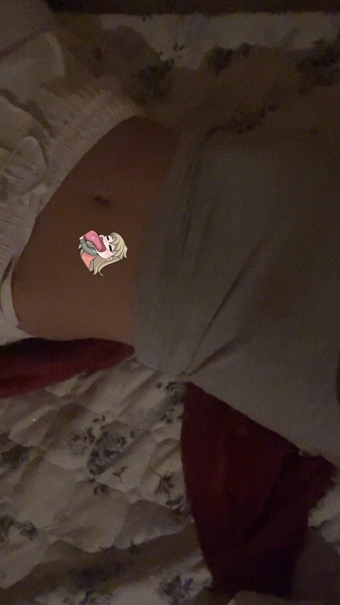 absconsionx's tweet photo. need your hand on my waist https://t.co/fPVUFL8mml