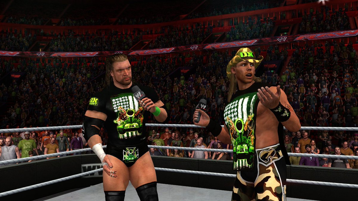 elzeeeta's tweet photo. Lo bien que me lo ando pasando creando storylines en #SvR2011 https://t.co/6LkHiuwyEI