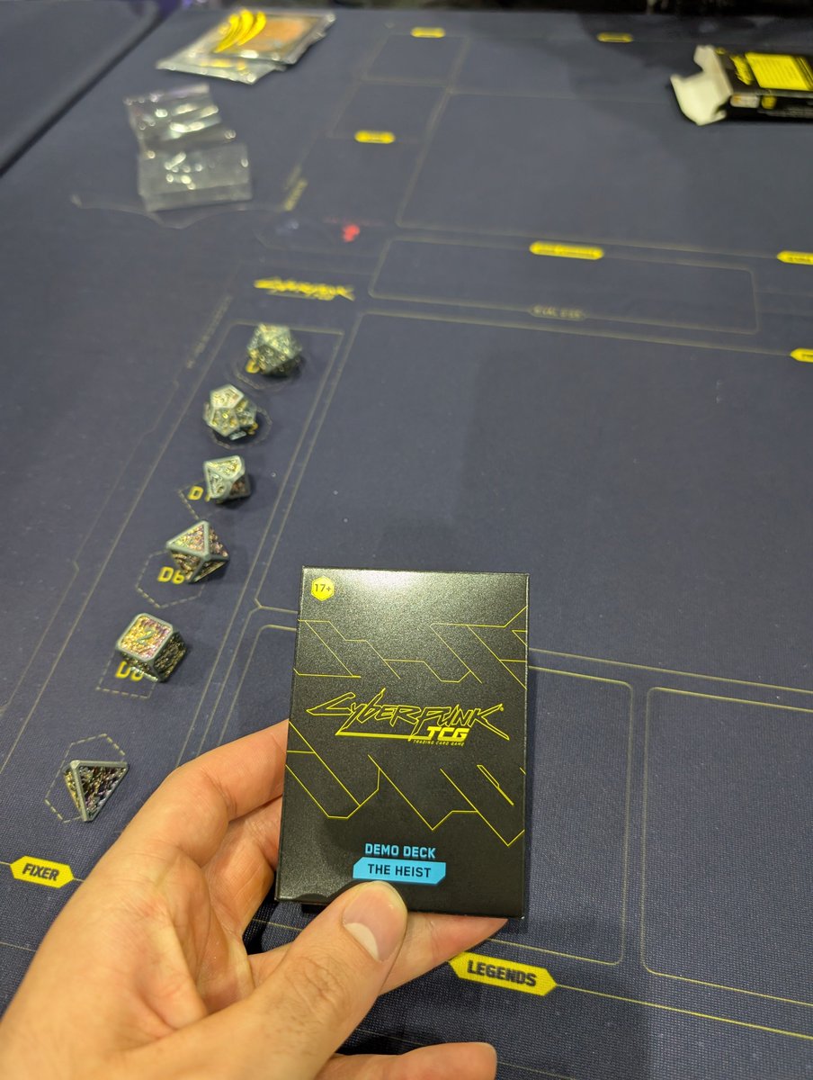 TimDanklin's tweet photo. Farming Cyberpunk tcg 🧑‍🌾 @PAXAus @Cyberpunk_TCG https://t.co/HTbKTwH43i