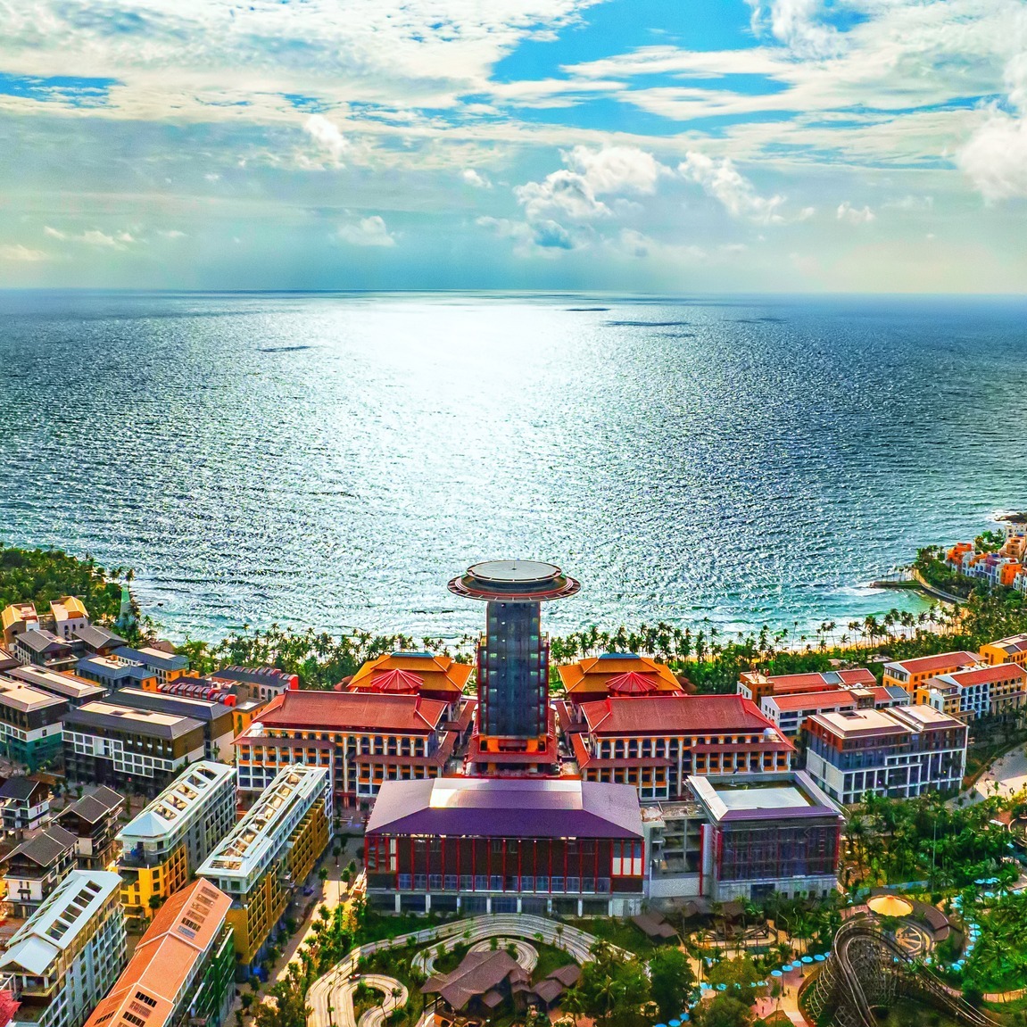 HakaanKocyigit's tweet photo. Something exciting is coming to Hon Thom. Discover Rixos Phu Quoc, the first Rixos resort in Southeast Asia, opening soon with all-inclusive stays, dining, entertainment, and island experiences for everyone. https://t.co/SWuUxU6QR4