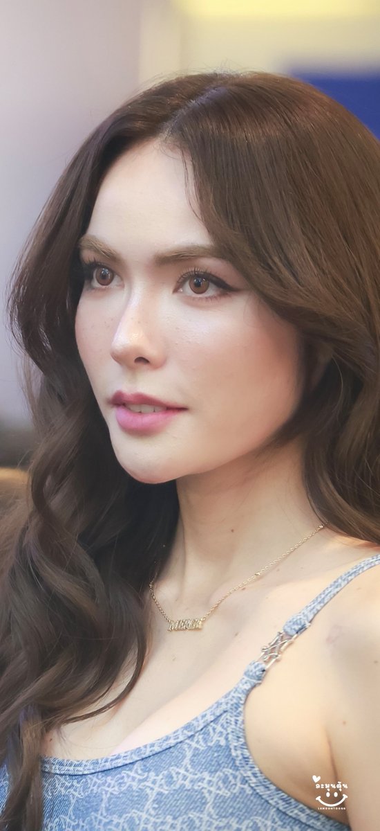 lamoontoon's tweet photo. เหนื่อยไหมลูกที่ต้องแบกความสวยมามากขนาดนี้

CL AT SIAM PARAGON BIFW26 
#BIFW2026MergeXCharlotte 
#CharlotteAustin #ชาล็อตออสติน
@itscharlotty https://t.co/sY5nbwJwrb