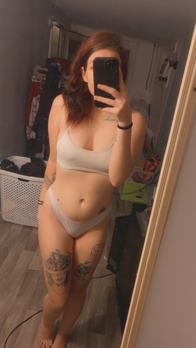 seanobody0313's tweet photo. Black π€ vs White π€
#ropebunny #nsfw #nsfwtwt #sellingcontent #buyingcontent #spicycreator #milf #tattooed #pierced #little #agre #ageregression #ddlg #brat #findom #goddess #pig #paypig #feet #feetfetΔ±sh #gay #lesbian #bi #bisexual #pansexual #lgbt #petplay #collared #pet https://t.co/jrpCfCeFNf