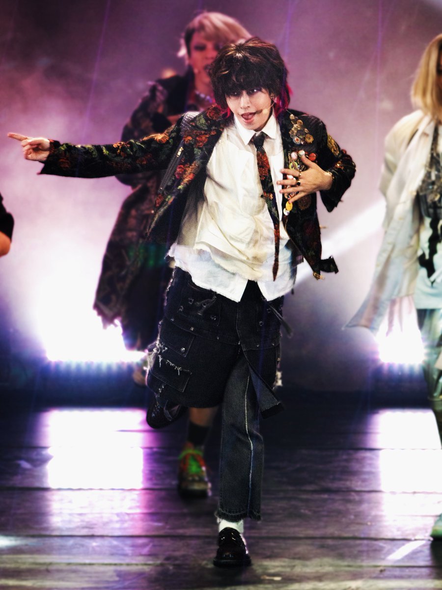 egyptian__meow's tweet photo. 🎭 - 2025.10.22 - 👑
B.B &amp; B.A.T feat I &amp; W-M  FC公演

ハチオウジ・ディビジョン
WESTEND-MAFIA
按雲 真日瑠 a.k.a TWO FACE
(SHIN @SHIN_MDKD )

#ヒプステ https://t.co/mf3letModF