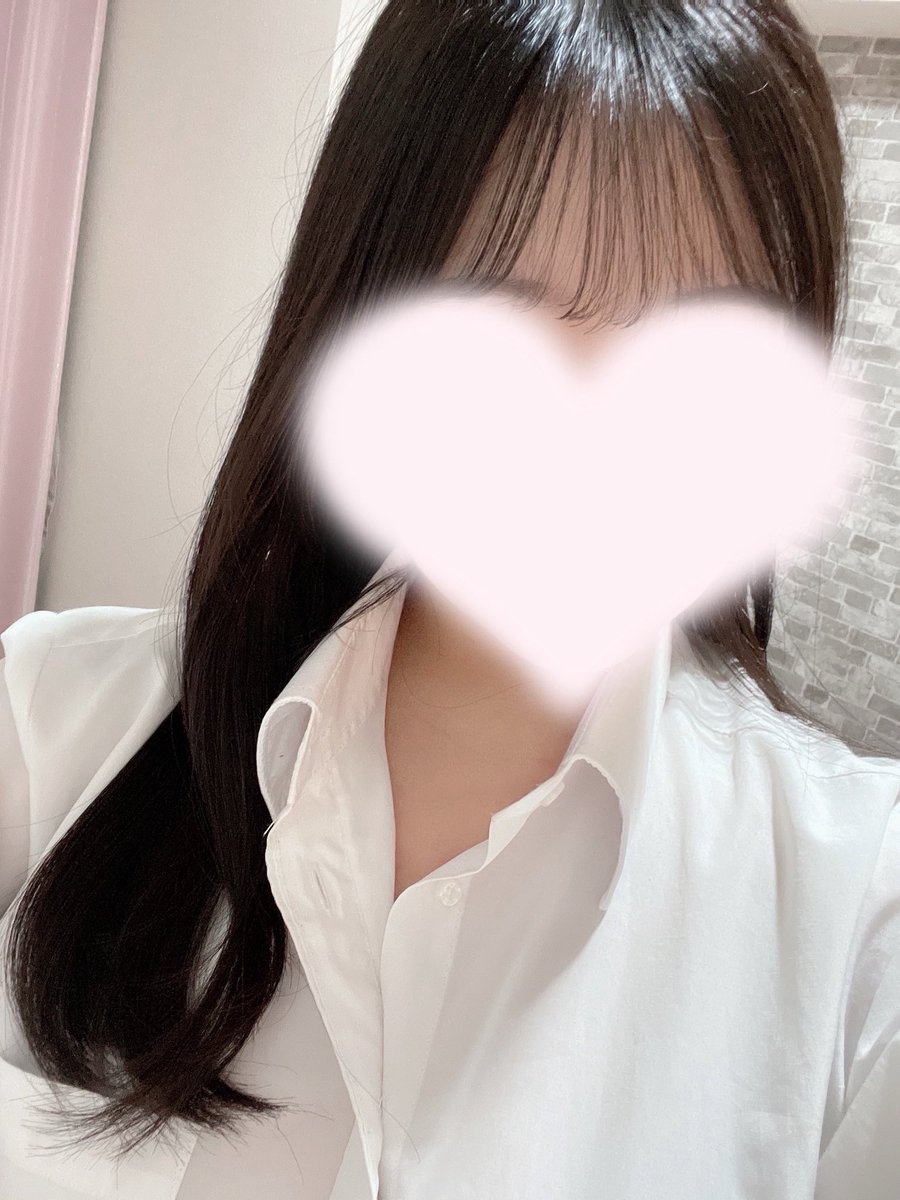 xxx__how__ever's tweet photo. 本日12:00-17:00出勤です♩
スタートからご予約ありがとうございます☺️
まだ空きありますのでお問い合わせお待ちしております🍒 https://t.co/27vVFwCA27