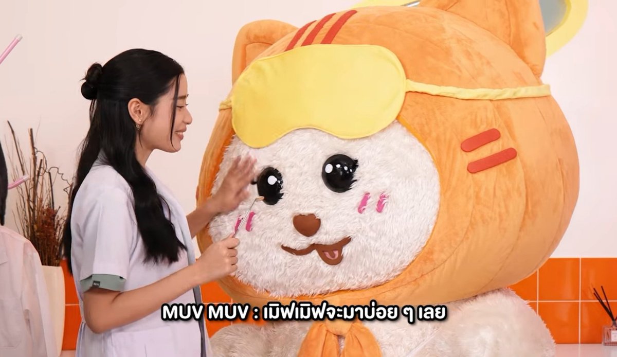 cutiepaTUtty_'s tweet photo. "is the fairy a dentist? you're so pretty."
"my dentist fairy is so pretty."

muv has nothing else to say but to admire her dentist tu's beauty

#tontawan #ClubFunDee
#CLUBFUNDEEกับพี่หมอฟันตู
#MUVMUV https://t.co/PhA8A8gwI5