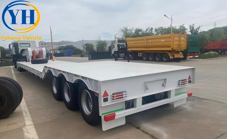 lincolnguo1's tweet photo. 3 Axle Lowboy Gooseneck Detach Trailer for Sale
Welcome to you contact us now.
Sales Manager: Guo
Email: guo@yuhangauto.com
WhatsApp: 158 5418 8831
#chinasemitrailer #lowboygooseneckdetachtrailer #rgnsemitrailer #removablegoosenecktrailer #yuhang #yuhangvehicle https://t.co/z6LIfNqRsG