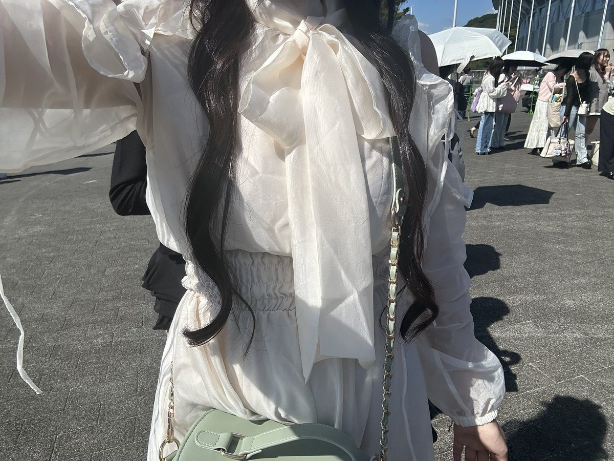 m___kzy89's tweet photo. 会場着きました✨️
この格好でいます‼️ https://t.co/woUqdzj1OM