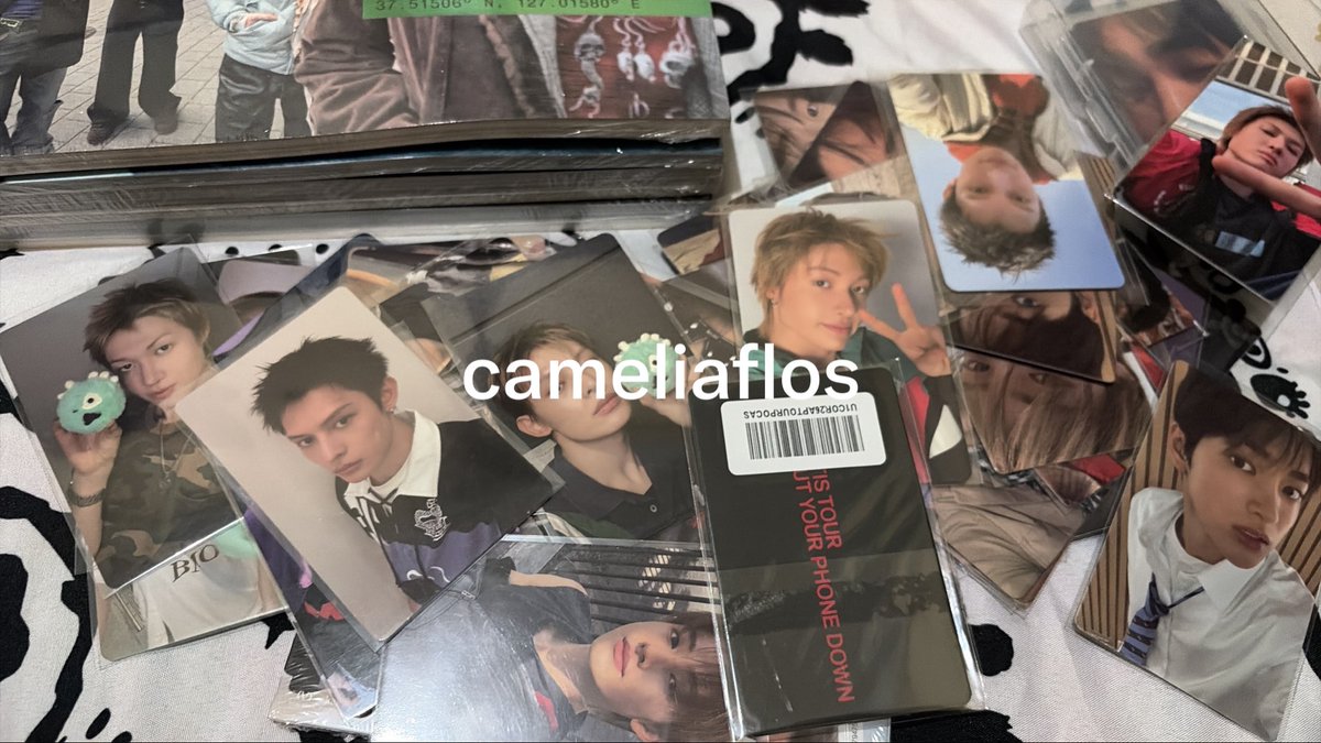 leucadendraa's tweet photo. Ngga BU banget sih tp ayok belu dong 😭🙏🏻 *maksadikit
#wts #coersell #cortissell #aabcortis #sbtcortis #greengreen #photocard #cortis https://t.co/oHnSTNg2r2