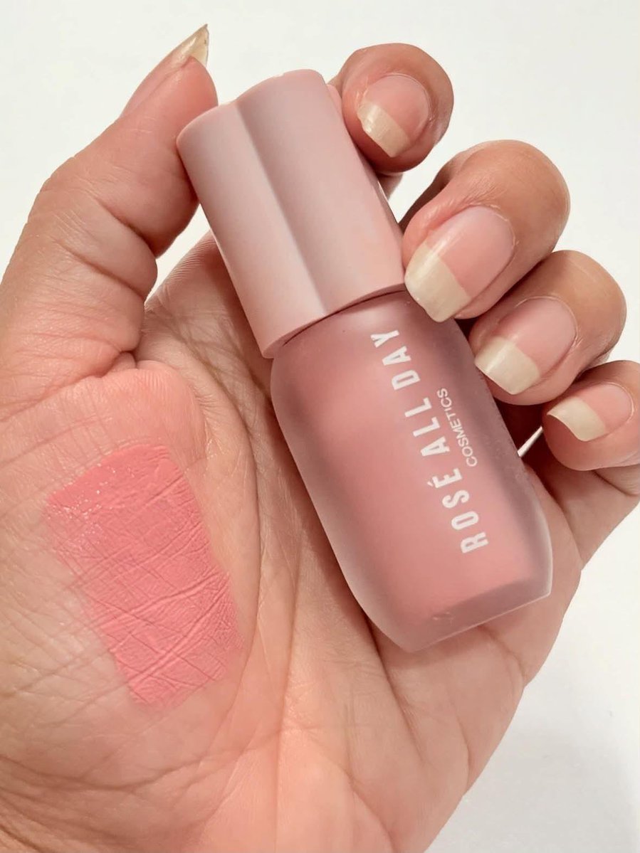 toyourocean's tweet photo. BLUSH ON PINKEU😳💖🌸

Kunci make up seger kayak abis mandiii😍
Cocok buatkulit neutral to warm undertone yaa https://t.co/RKm0ekFyu4