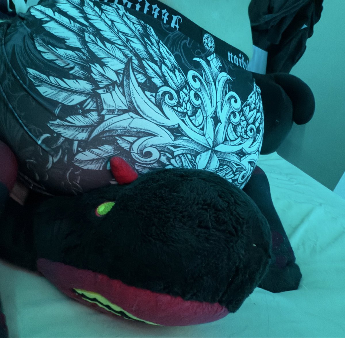 emo_femb0y's tweet photo. Oh no he squished >_<

#femboy #nsfw https://t.co/9IoLc5pa3y
