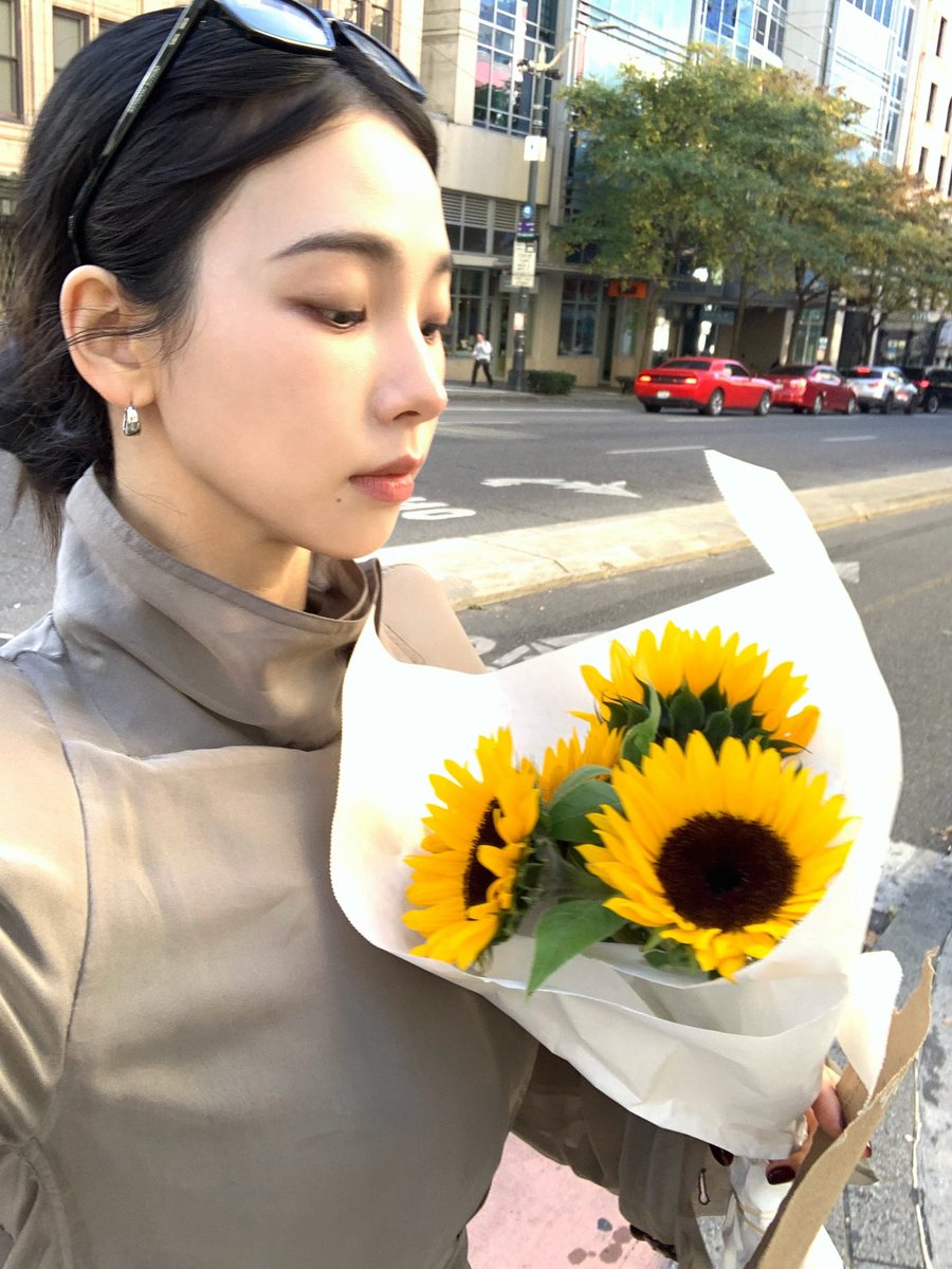 disidnxks's tweet photo. 🌻 https://t.co/bwL5RbfNfT