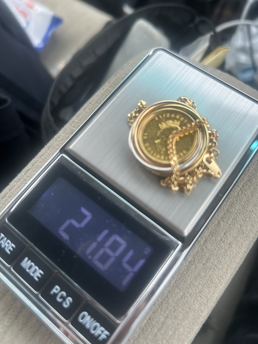 k18saikou's tweet photo. 大吉じゃ絶対買い取れない価格で買取とった！一昨日きた業者は貴金属すら煽っていらしいからそいつクビにした方がいいぞ！
ちょっと気が強そうなおばさんだからって諦めちゃう人多すぎるwww
本日も1件目から爆益スタート！ https://t.co/0mDDLnhXPz