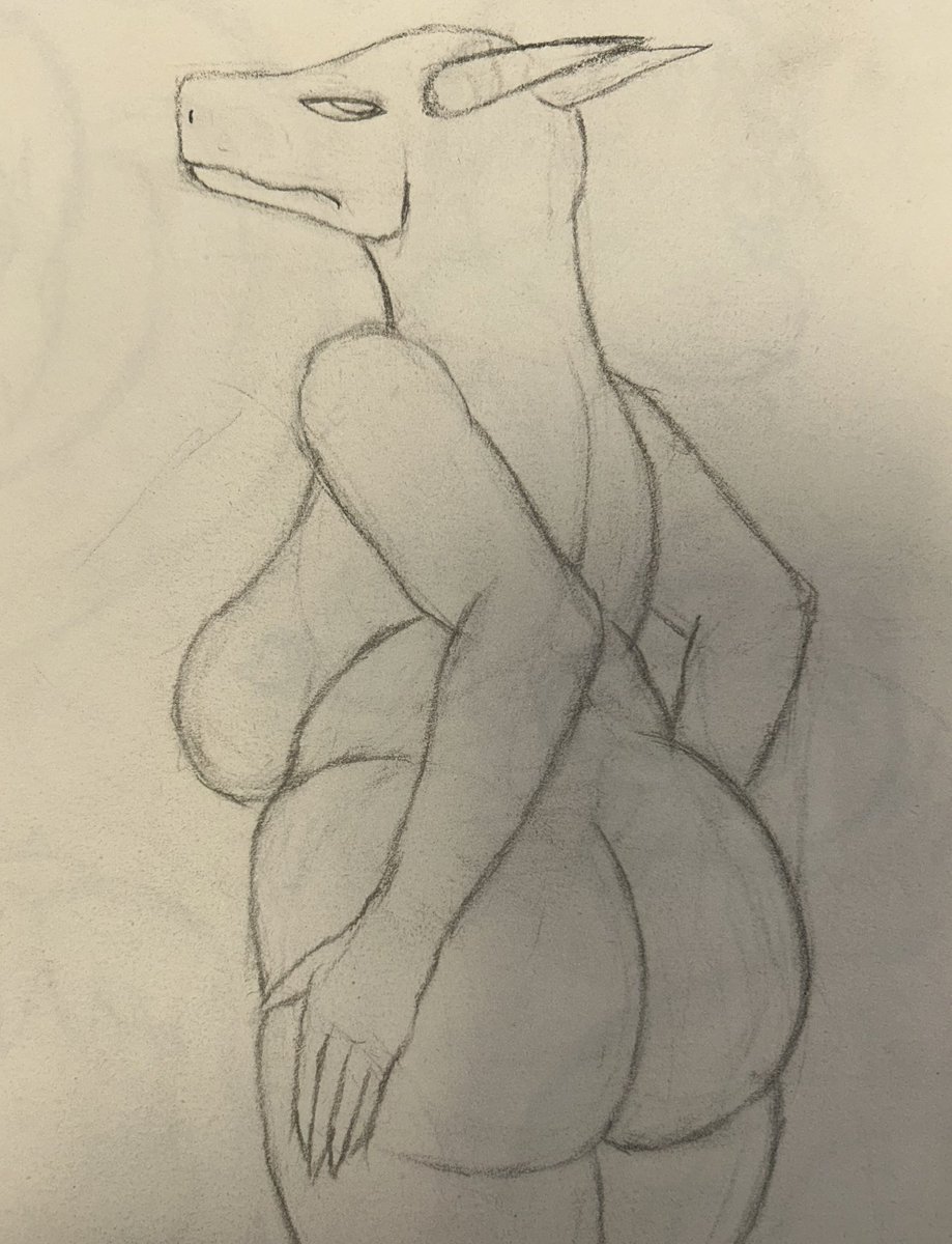 bloodyshrapnel's tweet photo. my first art post (its ass) https://t.co/WwGlZGOvO0