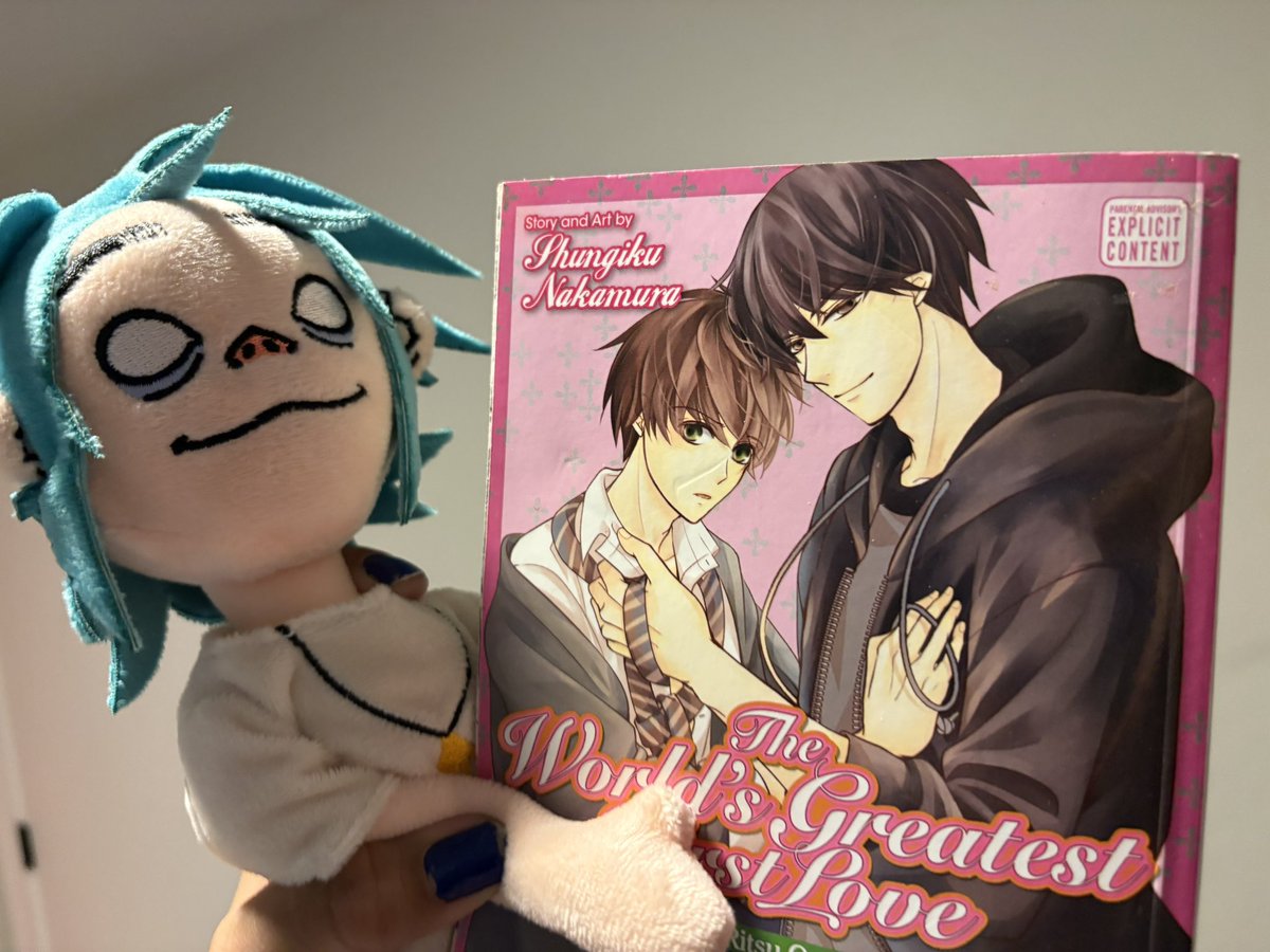 dm0ndyz's tweet photo. in the dumps , but i got yaoi in the mail , 2d shall read with me wether he wants to or not 😊 https://t.co/IcBZnPLrck