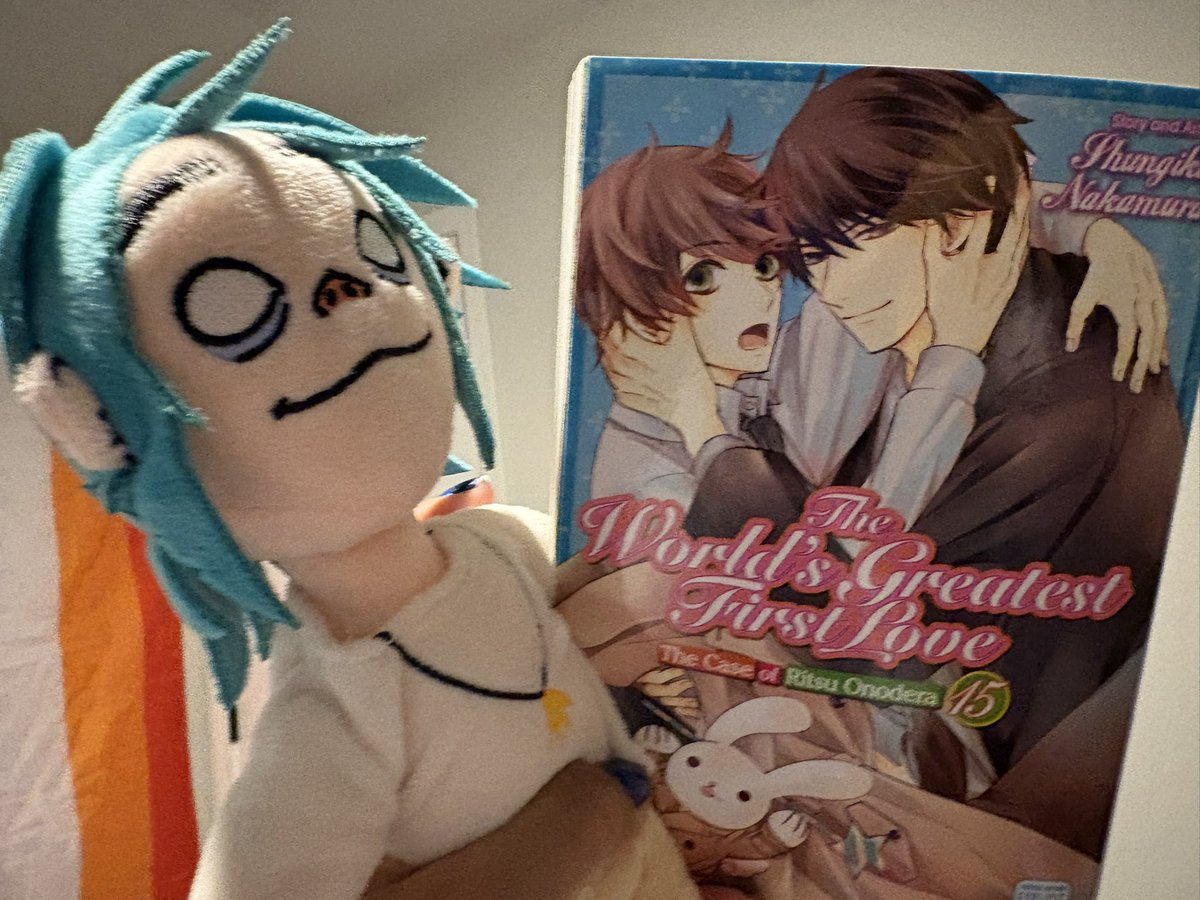 dm0ndyz's tweet photo. in the dumps , but i got yaoi in the mail , 2d shall read with me wether he wants to or not 😊 https://t.co/IcBZnPLrck