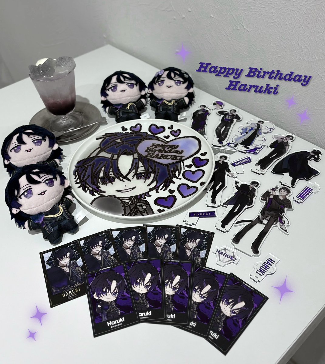 25lyv's tweet photo. ⠀
(⌒⌒)
ﾟヽ／。　　　  （⌒⌒)
　｜ 　ᕱ୨୧ᕱ　  ＼／ﾟ
　｜　 ﾐ*･⩊･ﾐ 　｜
┏§━━U━U━━§━━━┓
⋆♱ ʜᴀᴘᴘʏ ʙɪʀᴛʜᴅᴀʏ︎︎ ʜᴀʀᴜᴋɪ .⋆♱
┗━━━━━━━━━━━┛

#誕生日おメェンでとう春希メェン2026 #春希メェン https://t.co/Qn70Jj83h1