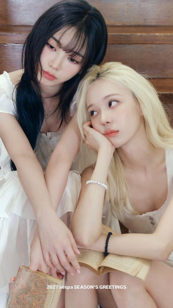 karinaofmoment's tweet photo. 261010 에스파 인스타 스토리 #카리나 https://t.co/hy79FbF7aZ