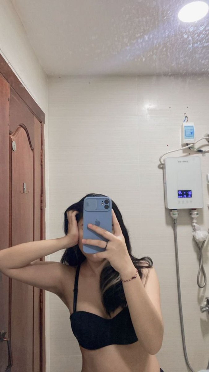 CHestergmpf's tweet photo. Titipan DM..!!!! Kirim pap Minta di rate toketnya plus pengen di post jugaaa🤤🤤😍💦 https://t.co/4YpituQeCM