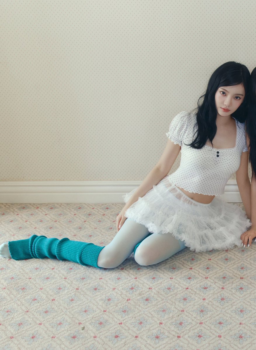 nnglog's tweet photo. NINGNING - 2027 aespa Season’s Greetings

#NINGNING #닝닝 #宁艺卓 https://t.co/kR7uq5Ghya