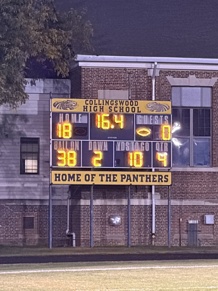 RollColls's tweet photo. I am so proud of my kids.  0-6 and nobody quit and they keep grinding!  

Huge win vs a great program Woodbury

Roll Colls https://t.co/Ucb4yeWeeT