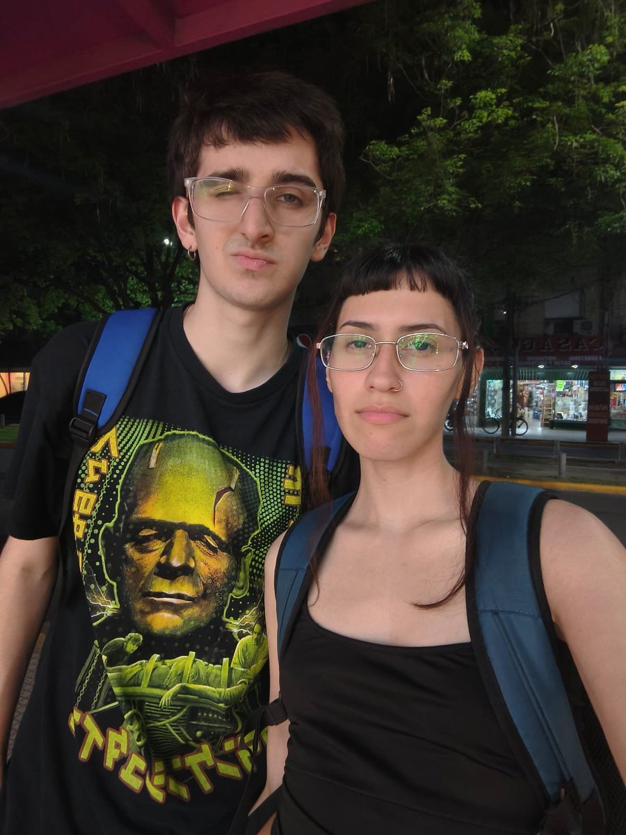 bzstefania's tweet photo. aunque te agarren tus 5 minutos de locura te amo mucho patricio angioni loik aka patriki https://t.co/AHdqGlP4QX