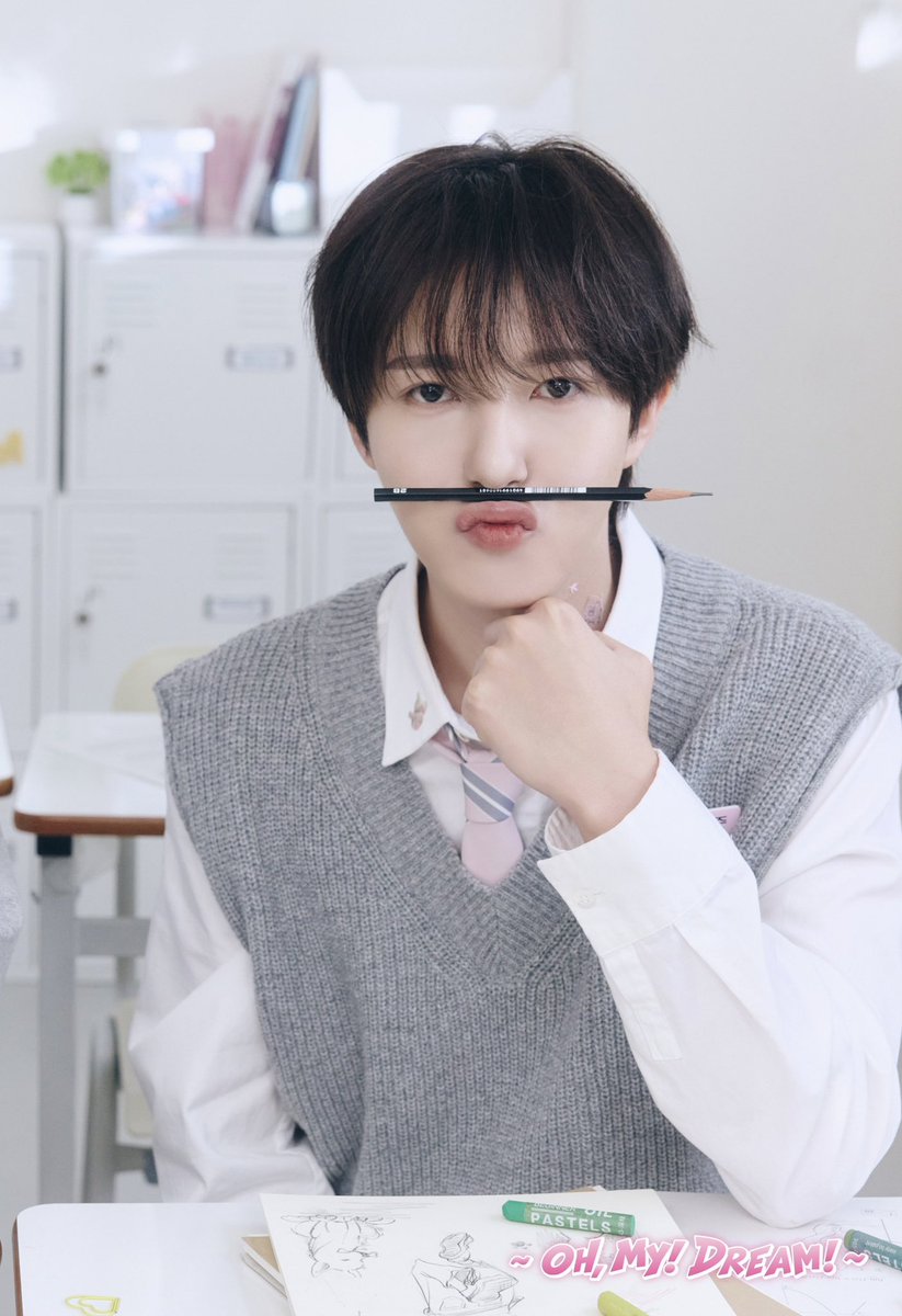 POPCORNBOBO323's tweet photo. 2027 NCT DREAM SEASON’S GREETINGS #RENJUN #런쥔

OMG 💗😭💓😭💓😭💗😭💓😭💓😭💓😭💓😭 💗😭💓😭💓😭 https://t.co/lOSI4rpUkY