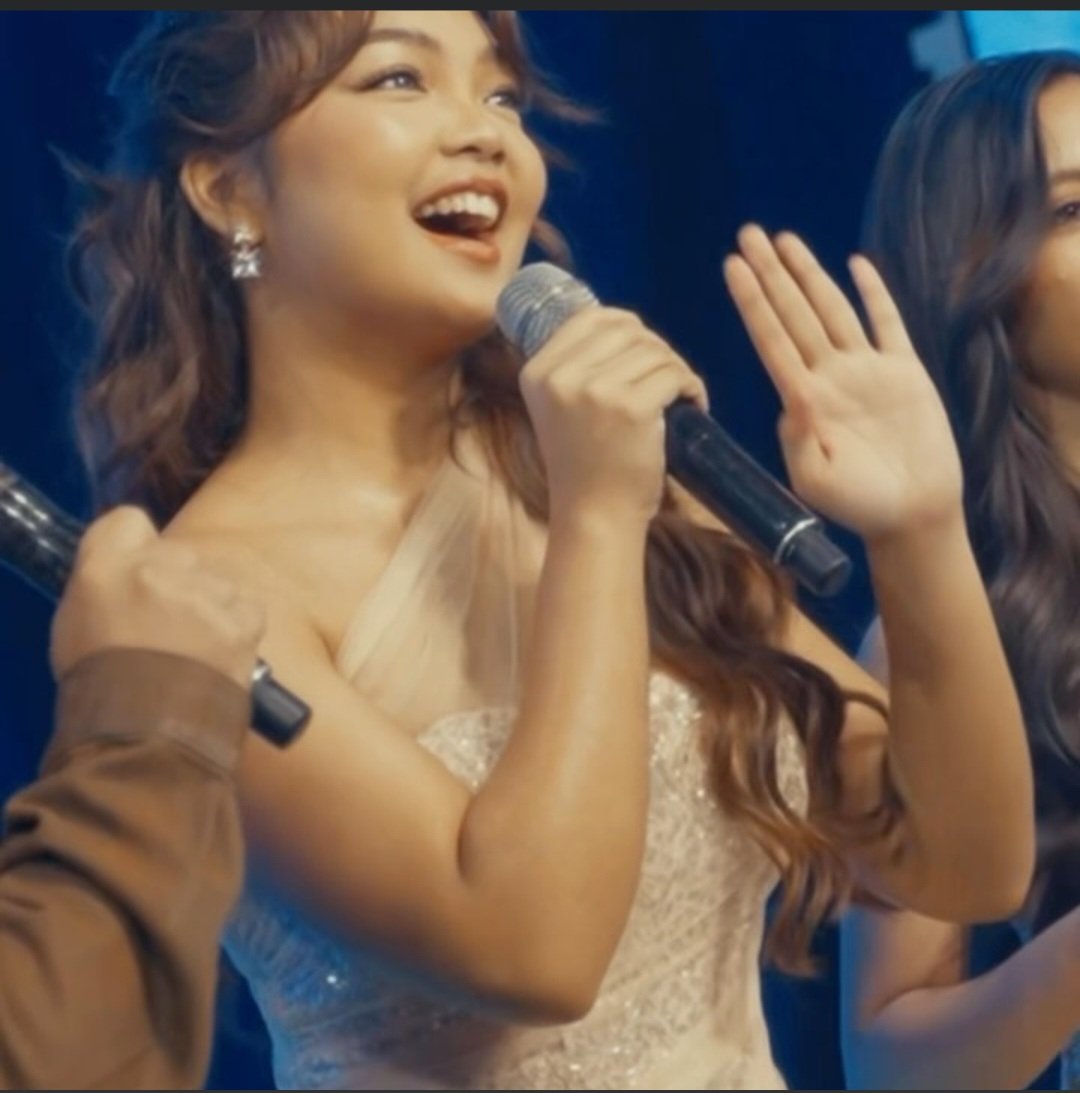 SHANE_BENITEZ2's tweet photo. Your smile is my all–time favorite

CARMELLE FRESH SA COLGATE
#CarmelleNakaFreshConfidence https://t.co/hEpWGzJ3b0