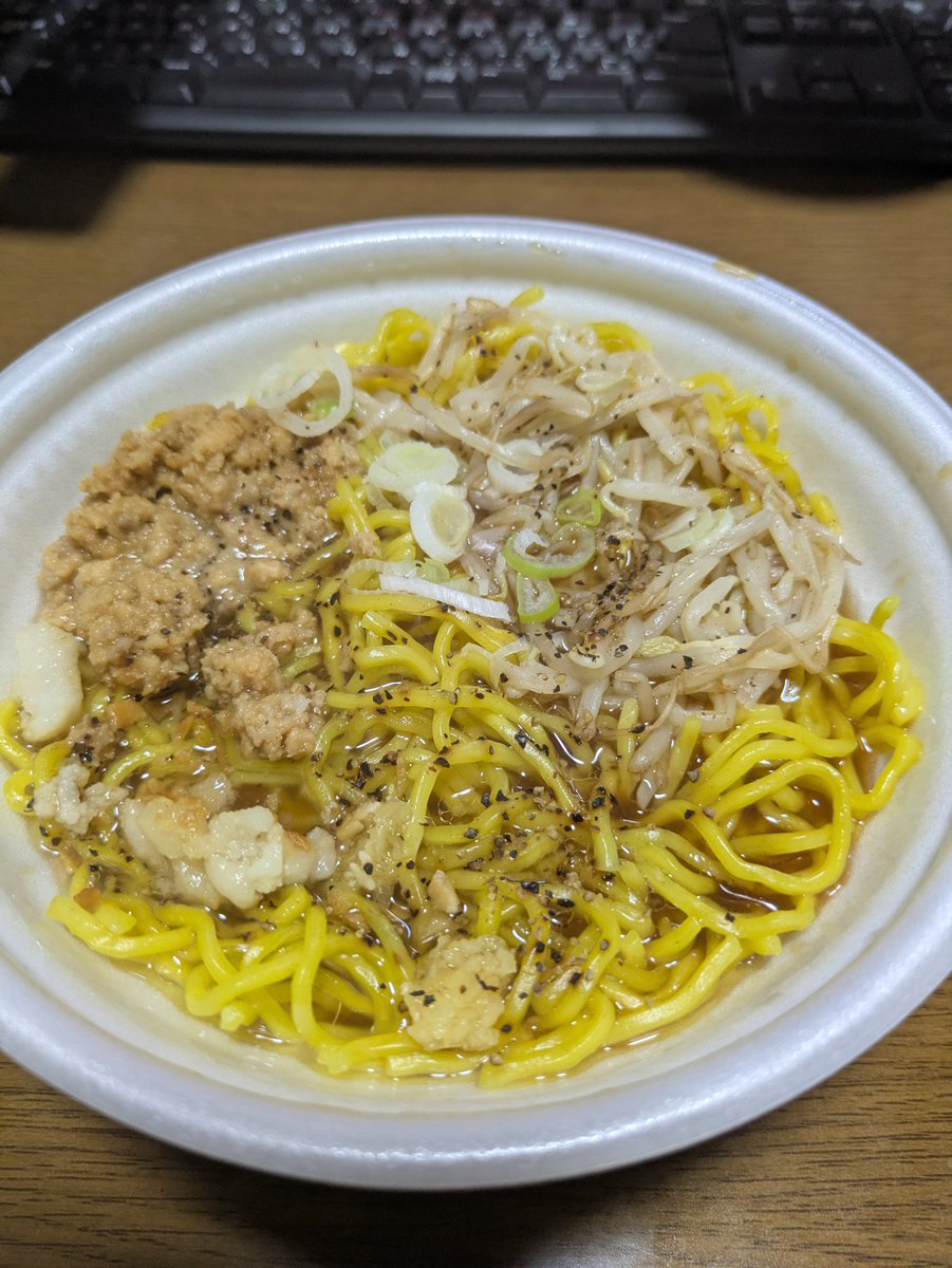 hekichan's tweet photo. 北ノ醤油地和食べます https://t.co/v5Mp9il4Xt