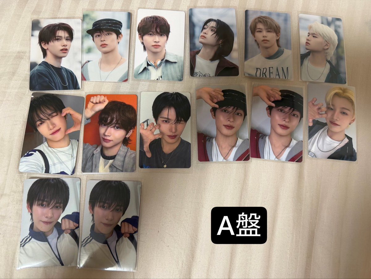 tsuna_25253's tweet photo. KO1KEYZ トレカ

KO1KEYZ 封入 トレカ セルカ 交換

【求】矢田、照井

【譲】画像1〜4（加藤 シヨン シンヘン 後藤 小野 飯塚 安部 濱田 杉山）

本日渋谷交換14時頃～
お気軽にお声がけください🙇🏻‍♀️
#KO1KEYZ交換 https://t.co/L8J3kFLF4g